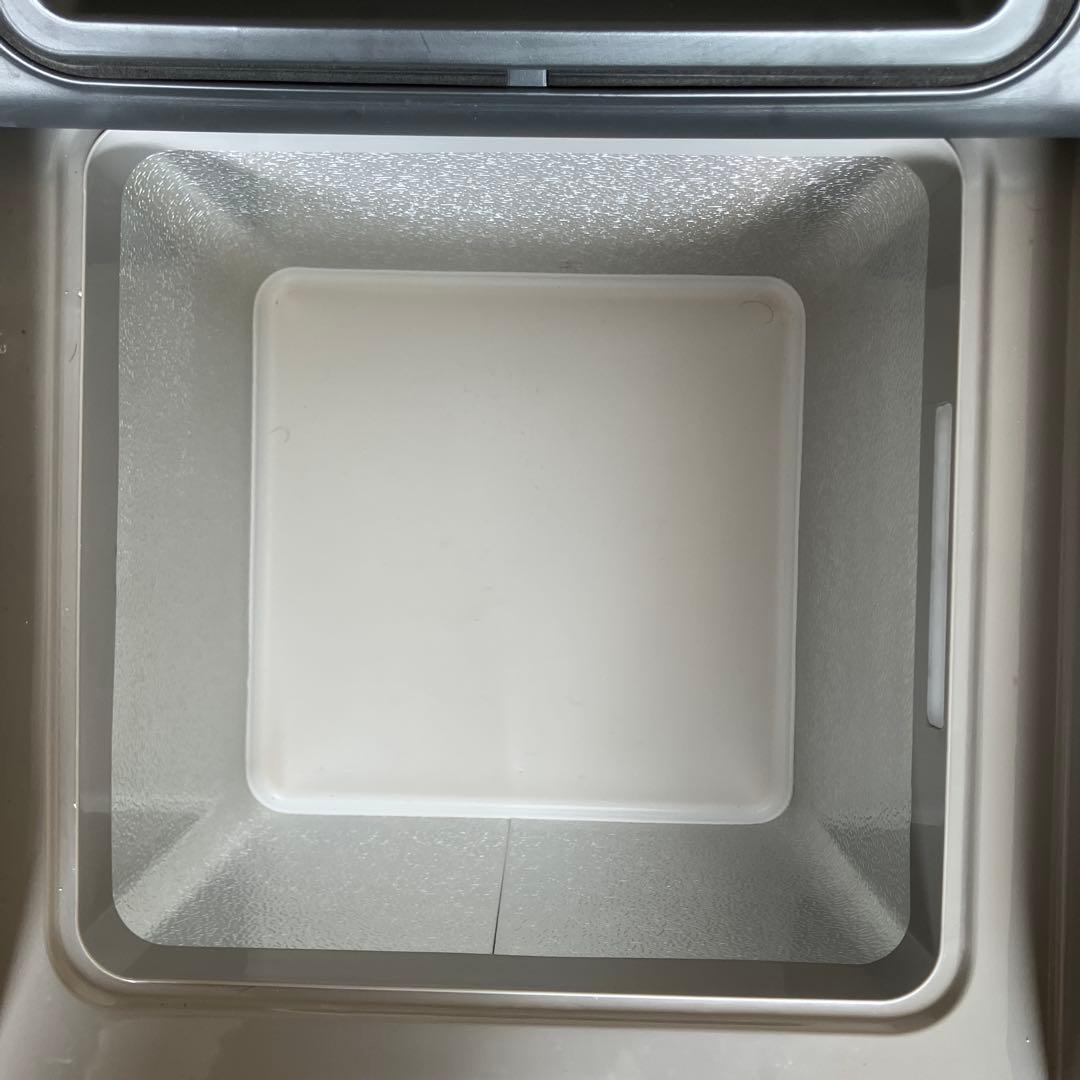 ポータブル 車載冷蔵庫 F40C4TMP WD30 30L