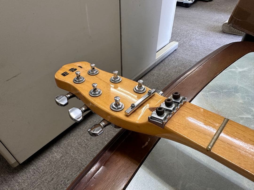 高崎晃　ランダムスター　赤ボディメイプル指板