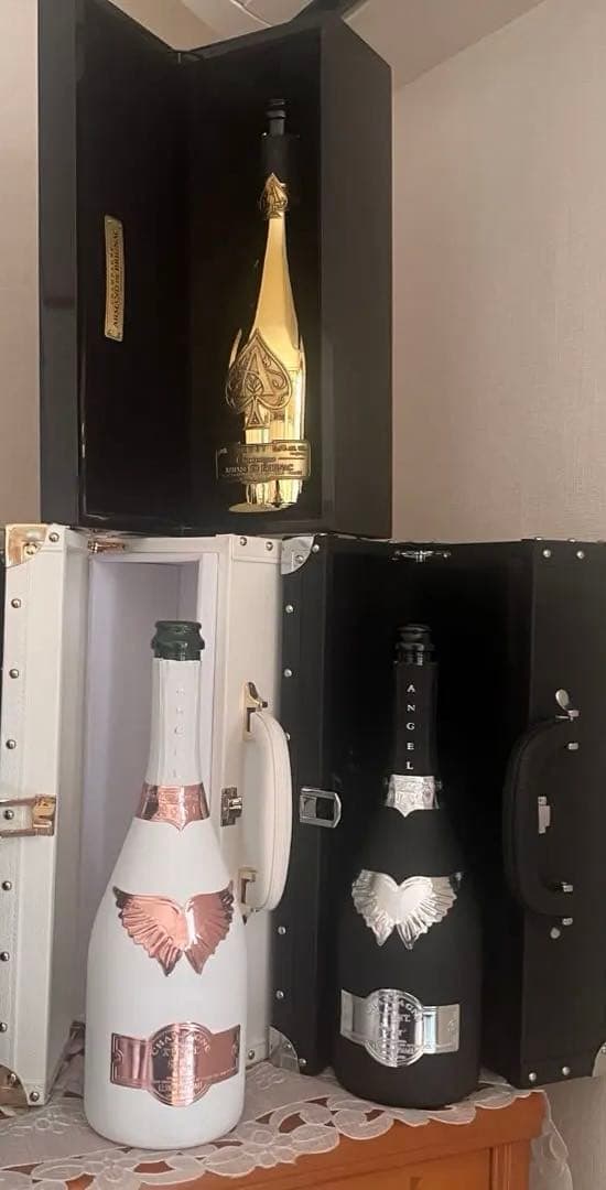 ANGEL 空箱 黒 4つ Angel Black エンジェルブラック 空箱 空瓶 - メルカリ