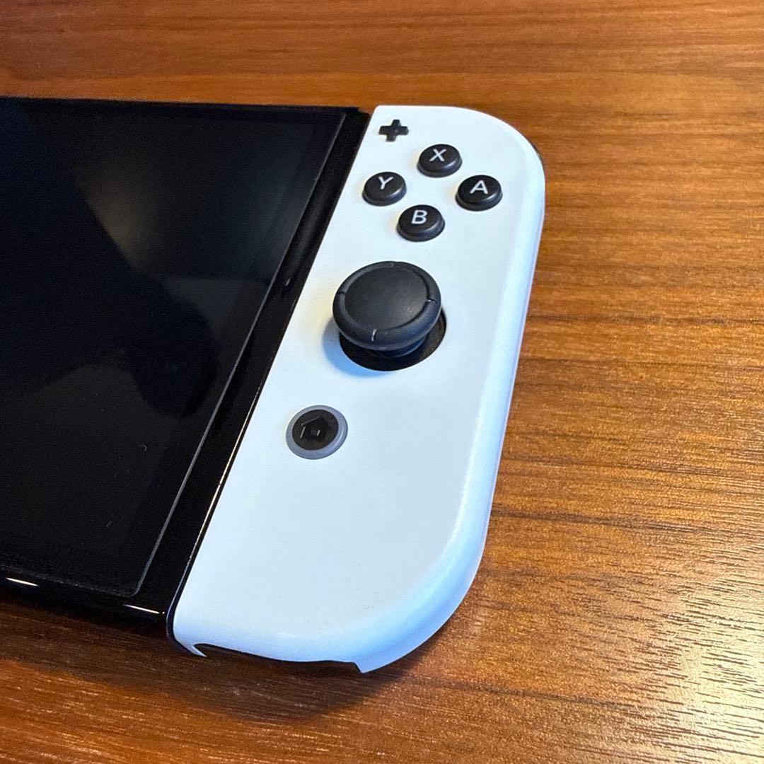 Nintendo Switch 有機ELモデル本体 ホワイト