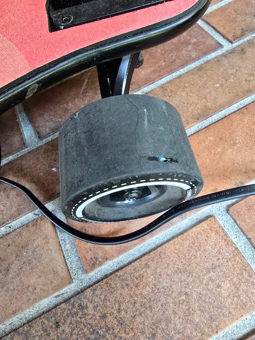 TeamGee H9 電動スケボー スケートボード　ロング 軽量薄型ハイスペック