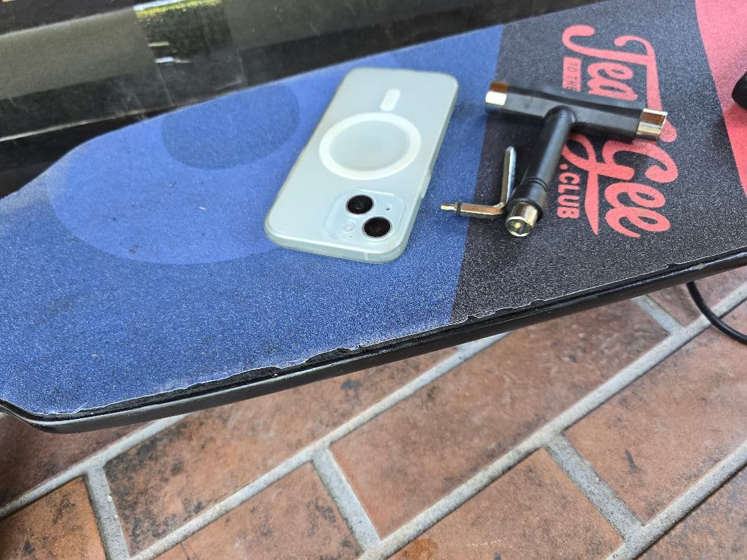 TeamGee H9 電動スケボー スケートボード　ロング 軽量薄型ハイスペック