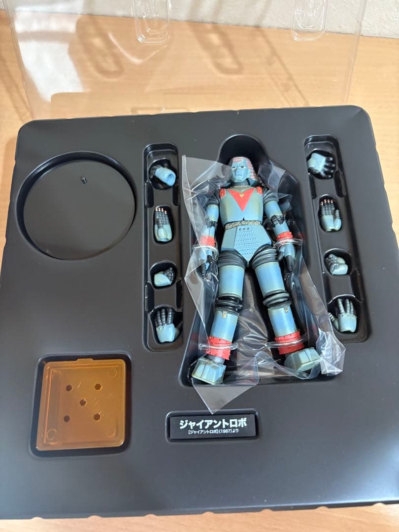海洋堂 特撮リボルテック 009 ジャイアントロボ GR2フェイスパーツ付き
