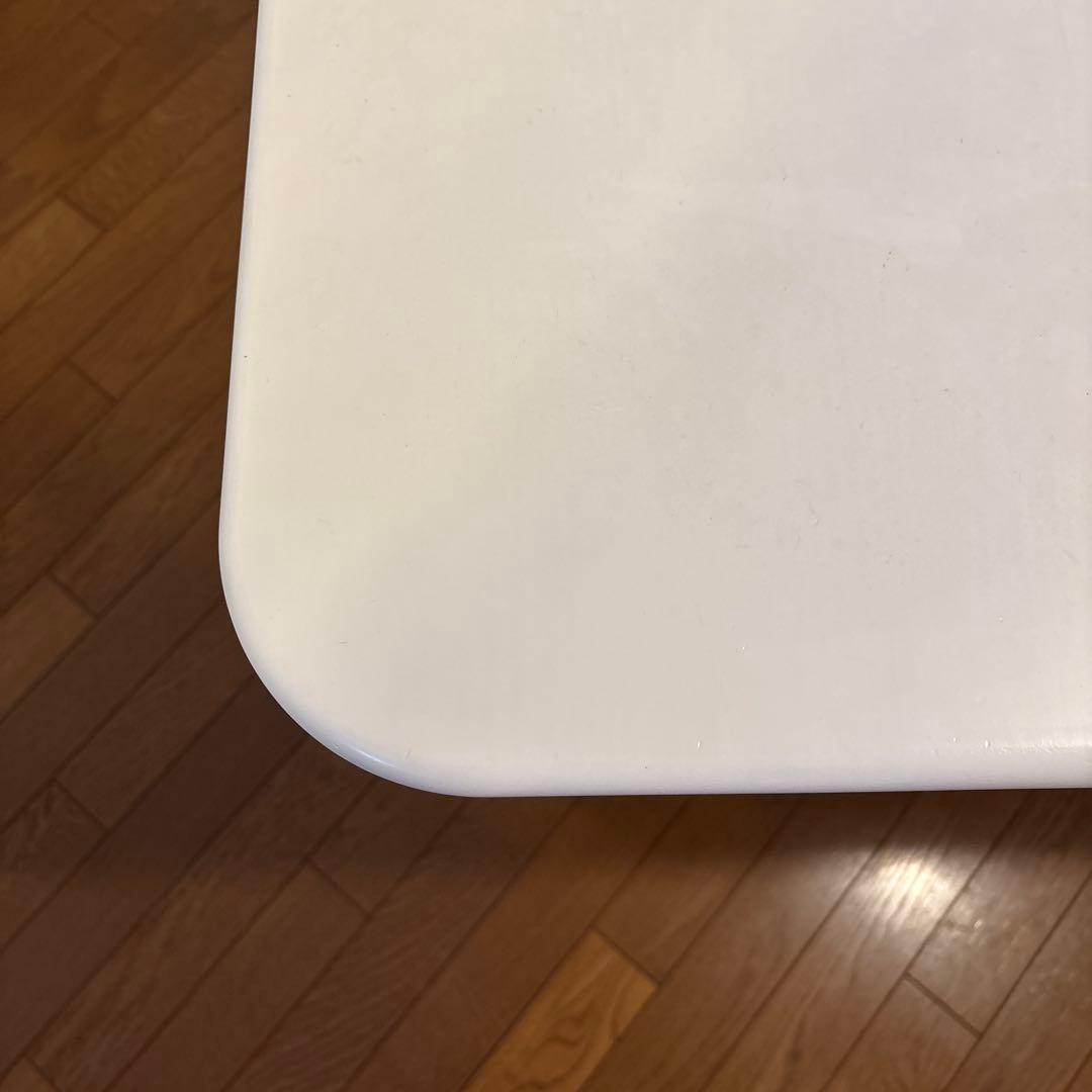 モモナチュラル　ダイニングテーブル　ホワイト