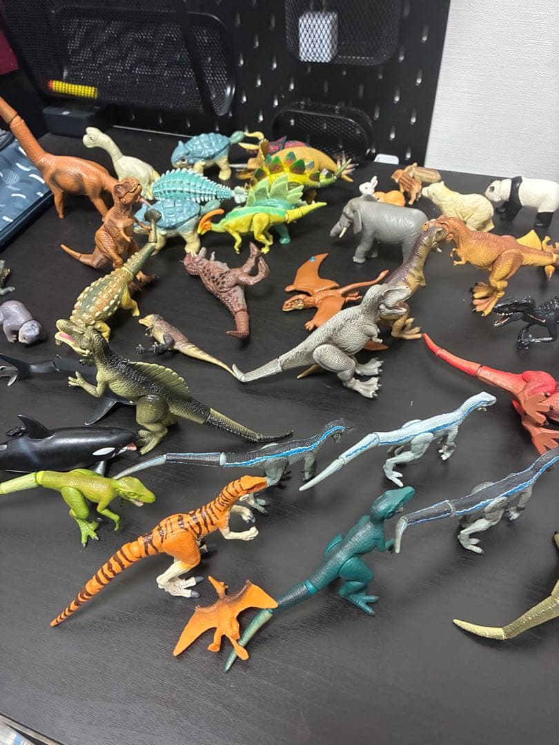 恐竜と動物フィギュアセット