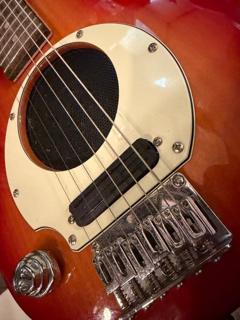 pignoseギター　レフティ 左利き　内蔵スピーカー付きエレキギター　ロゴなし