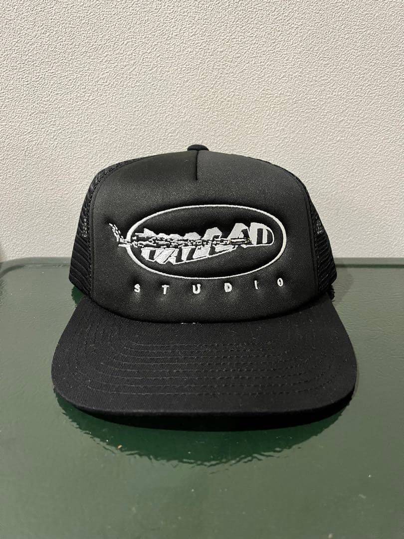 Vallad キャップ io着用