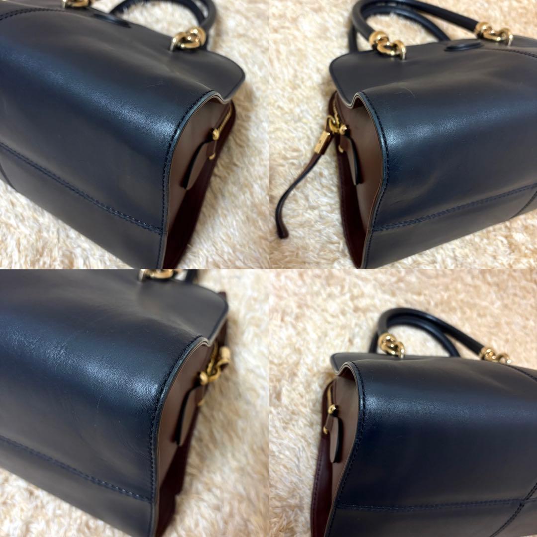 美品✨ TODS セラ レザー 2way ハンドバッグ ネイビー