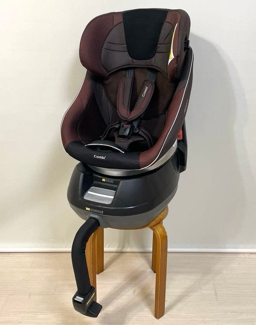 美品❗️Combi ネルーム neroom エッグショック 回転式チャイルドシート