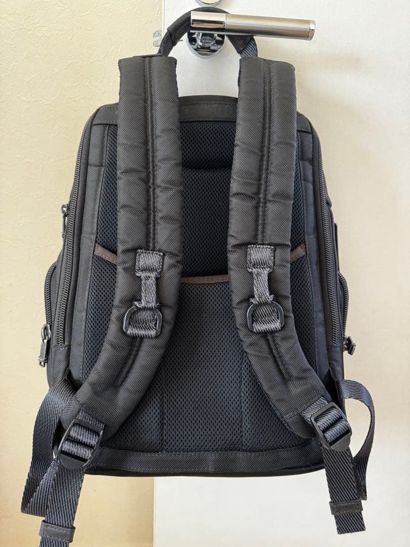 くろ様 TUMI ビジネスバッグ ブラック