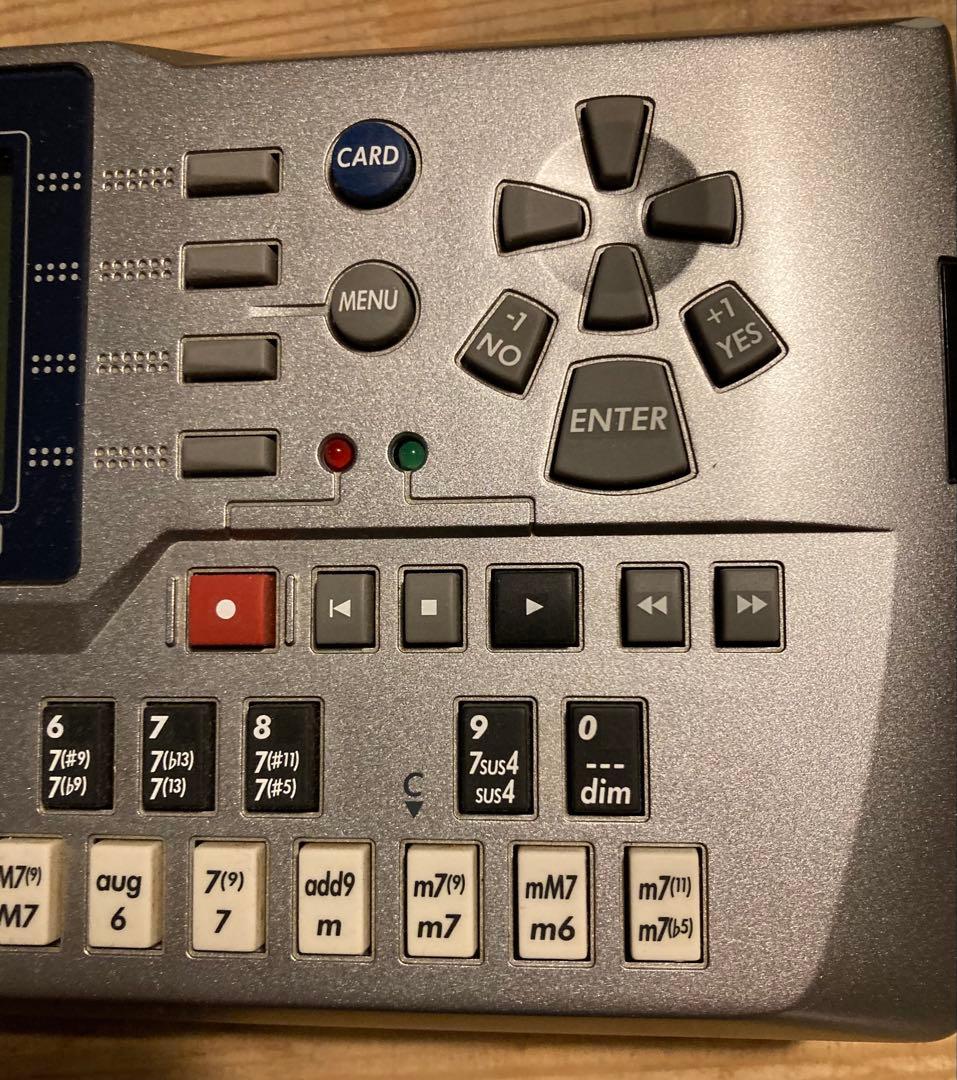 ヤマハYamaha QY100 音楽シーケンサー