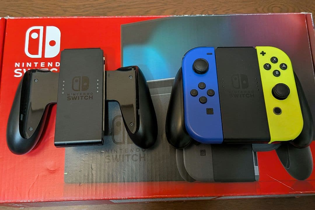 Nintendo Switch 本体 ブラック ＋Joy-Con黄青＋ケース付