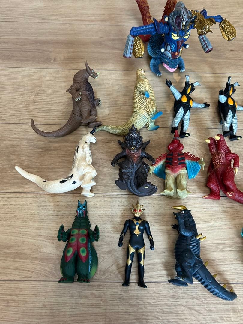 ウルトラマンシリーズ 怪獣フィギュア 24体セット