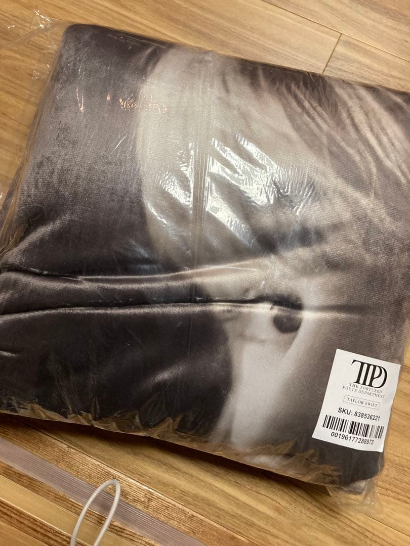 公式】テイラー・スウィフト TTPDフリースブランケット