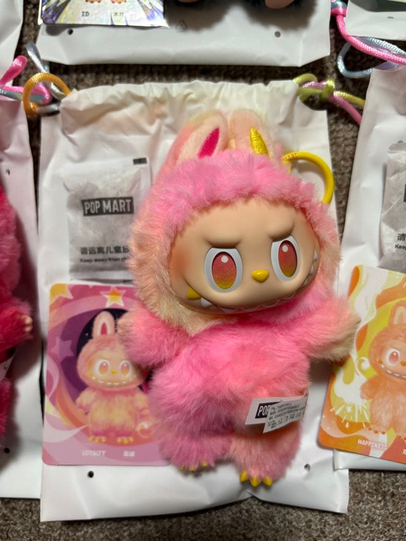 t*読様 正規品！　ラブブ　エナジー　6体　セット　シークレット入り　POP N