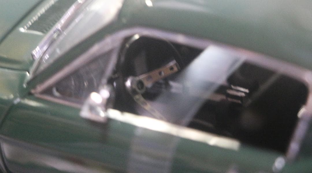 希少オートアート製　映画『ブリット』劇中車　１９６８ムスタングＧＴ　１／１８