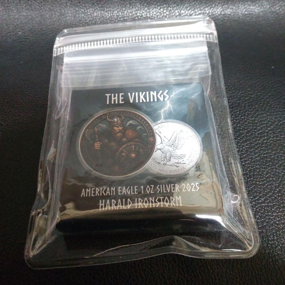 2025年 ザ ヴァイキング カラーイーグル 1オンス銀貨 純銀 - メルカリ