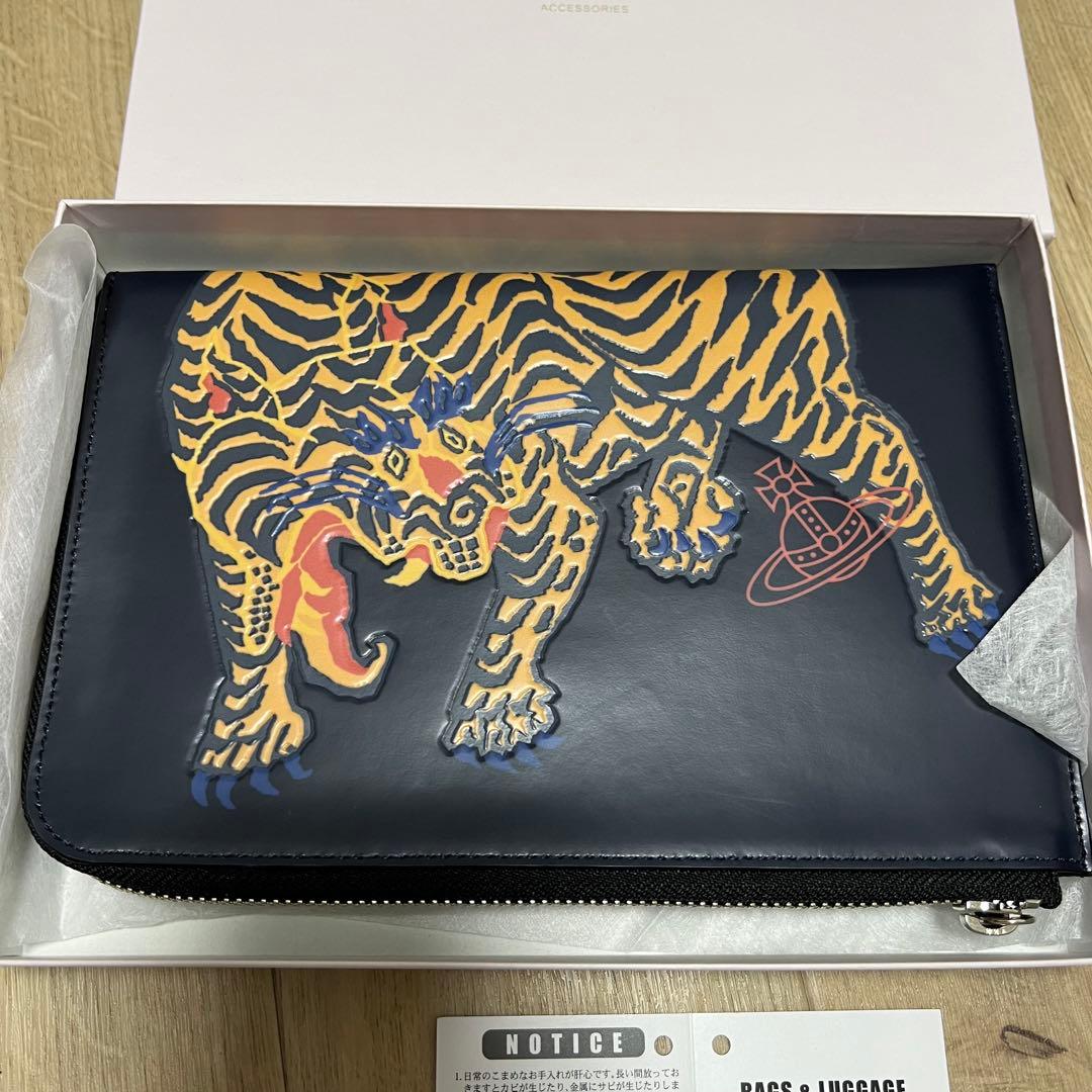 Vivienne Westwoodヴィヴィアンウエストウッド猫クラッチバッグ