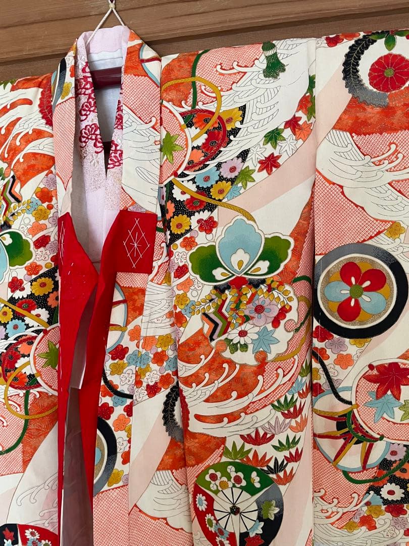新品　未使用　希少　正絹　着物　七五三　お宮参り　しぼり　しつけ付き　女子　和柄