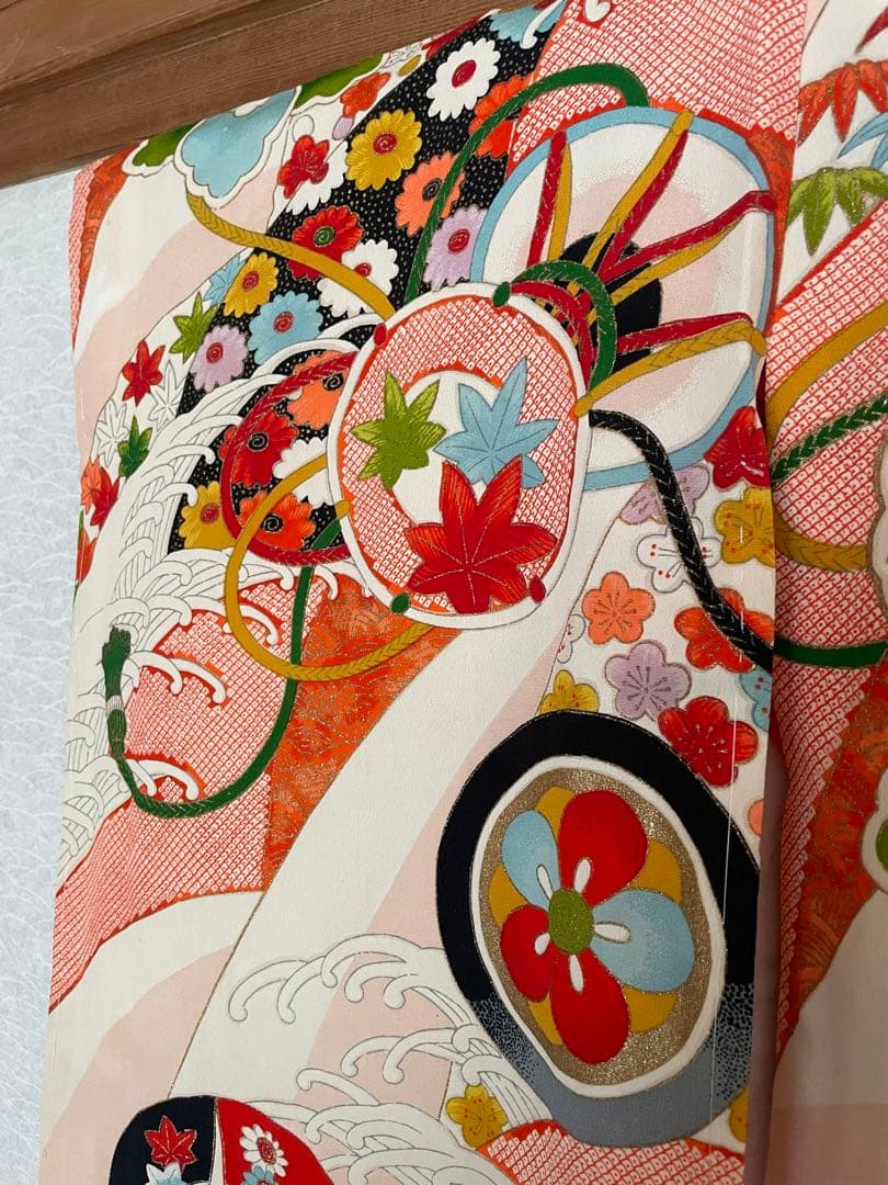 新品　未使用　希少　正絹　着物　七五三　お宮参り　しぼり　しつけ付き　女子　和柄