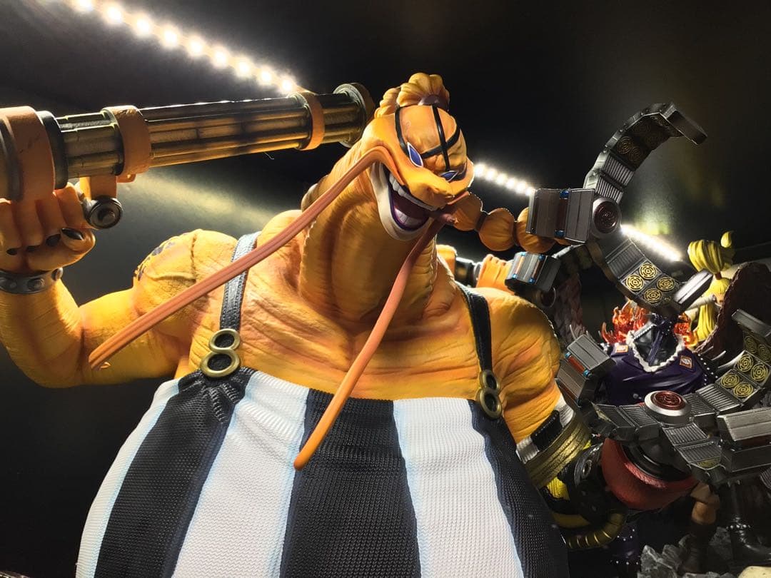 ワンピースフィギュア クイーン popサイズ ガレージキット 海外