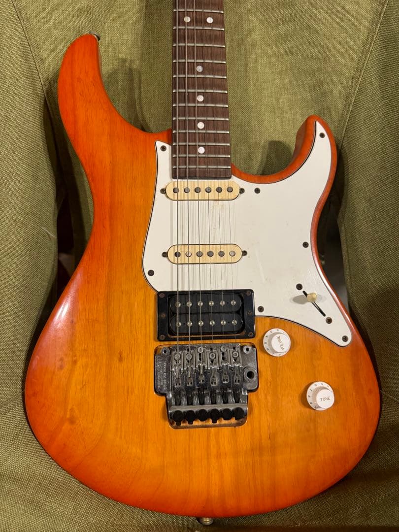 ギター YAMAHA PACIFICA 912