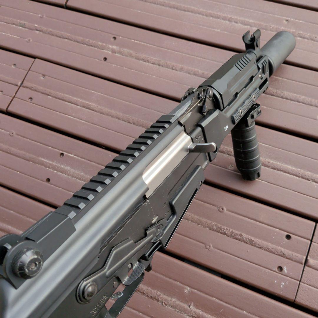東京マルイ　次世代電動ガン　AKストーム　外装カスタム