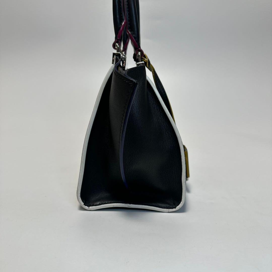 k18【極美品】保存袋付　フェンディプチトロワジュール 黒　2wayショルダー.