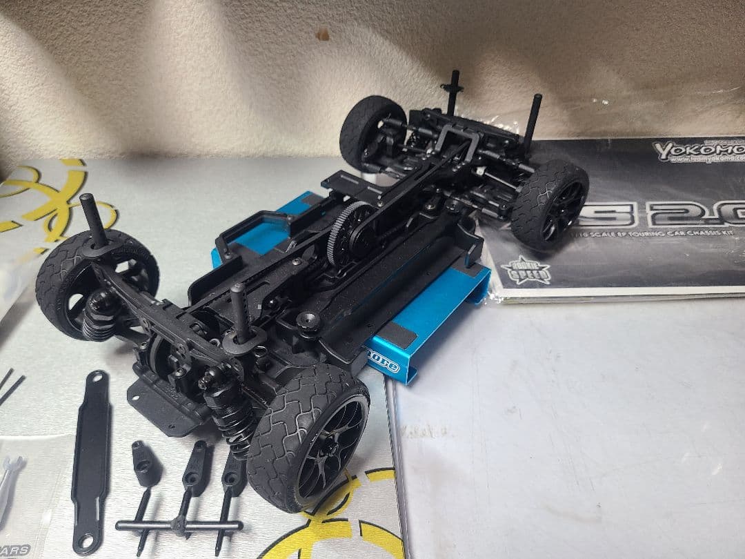組立済　ルーキースピード　RS2.0　ラジコン　シャーシ　ヨコモ　YOKOMO
