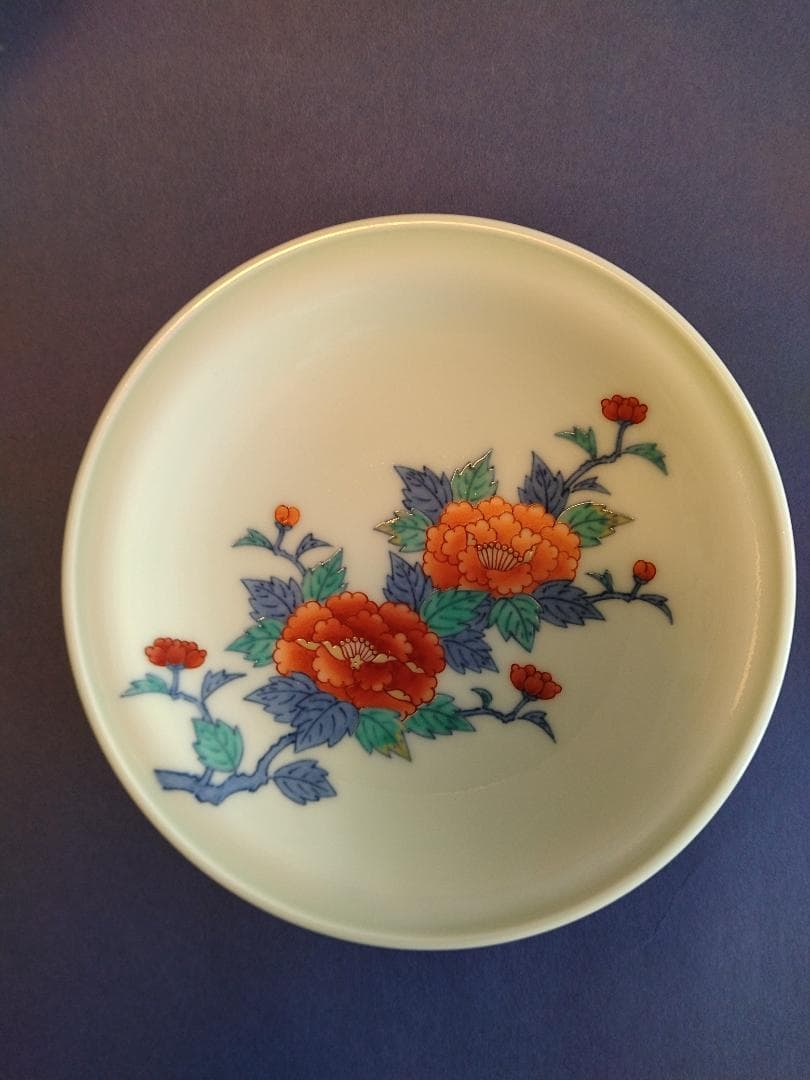 十三代今泉今右衛門絵皿