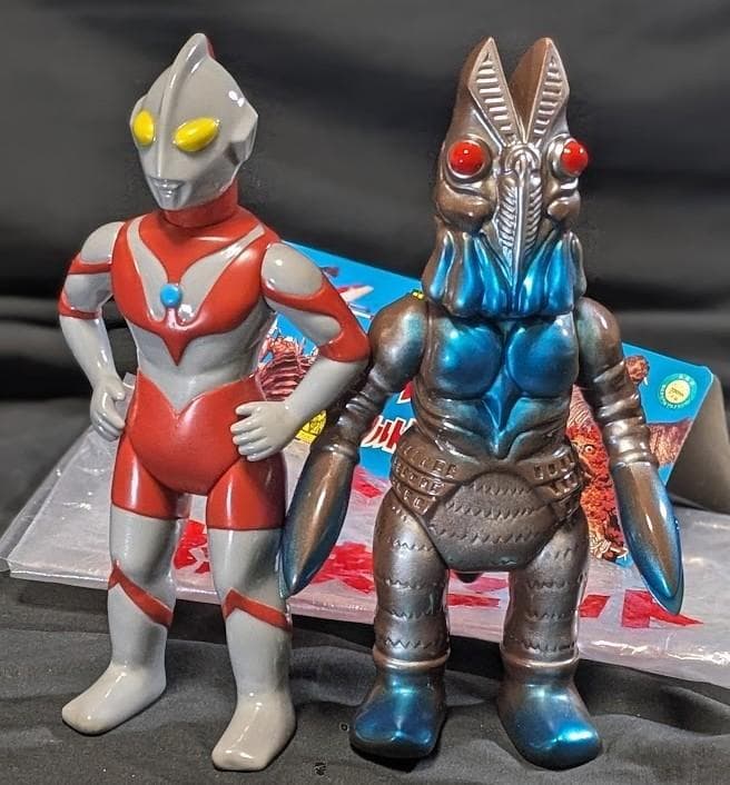 M1号ソフビウルトラマンバルタン星人2代目袋入り