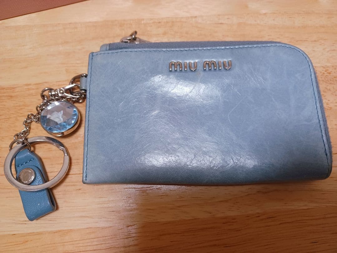 【値下】miu miu ケース　ミニケース 箱付