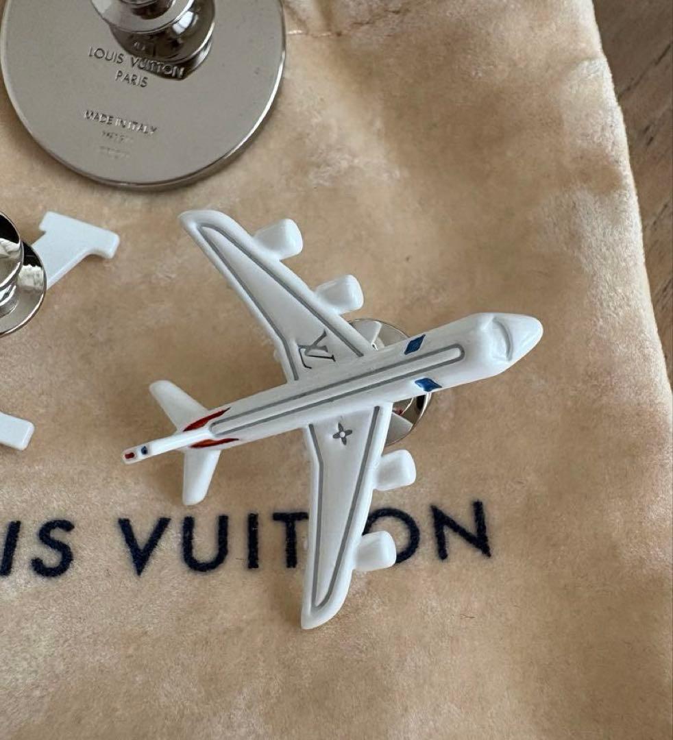 未使用】LOUIS VUITTON/ルイヴィトン コミックス ピンバッチ