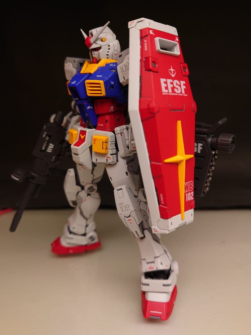 RG 1/144 RX-78-2 ガンダム Ver.2.0塗装済み完成品