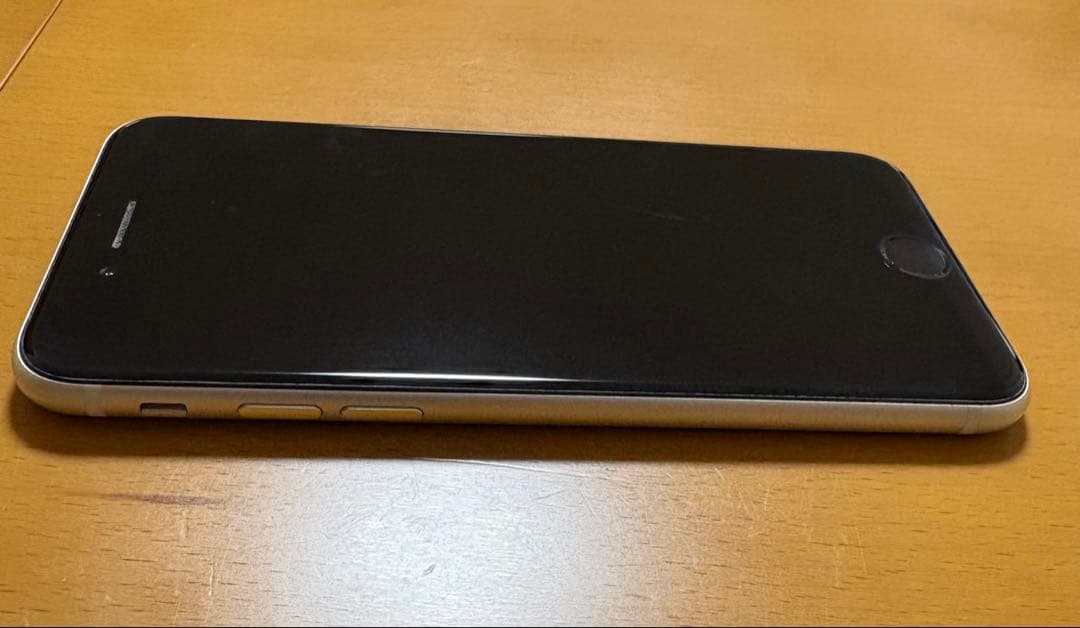 iPhone SE 第3世代