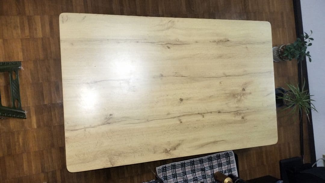 ニトリ 昇降式ダイニングテーブル 中型、木目調