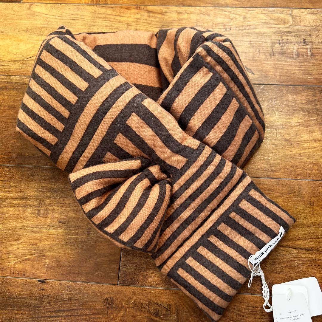 新品 mina perhonenミナペルホネン ダウンマフラー カシミヤ - メルカリ