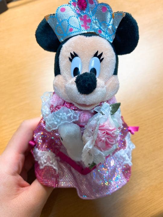 ディズニー　ミニー　ぬいぐるみバッジ　2