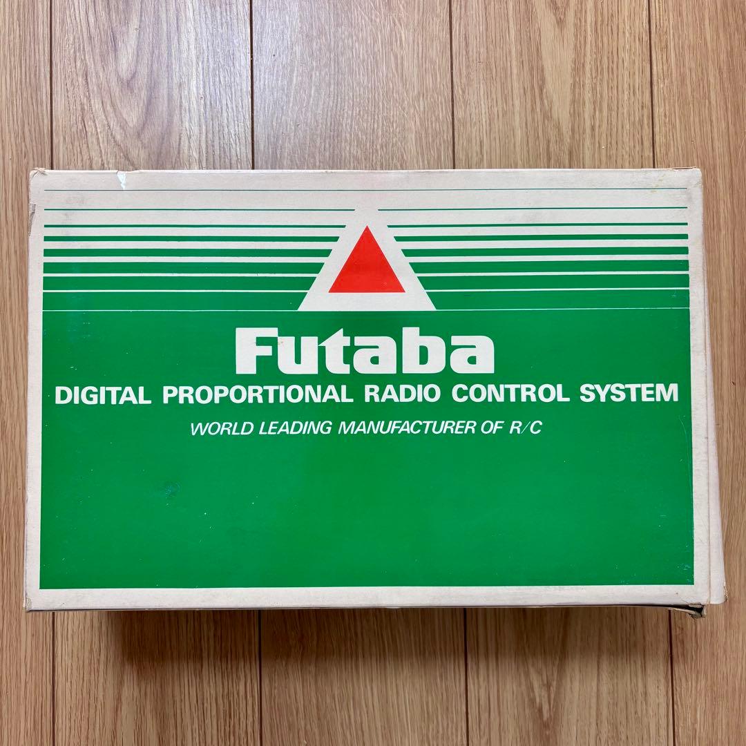 Futaba FP-T4WD 送信機 受信機 ラジコン 昭和レトロ