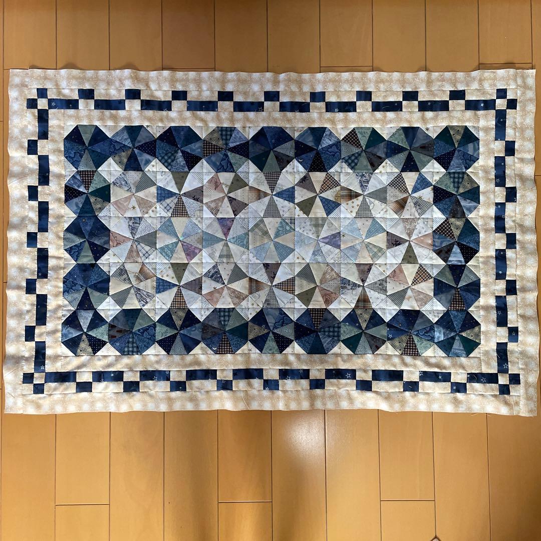 パッチワーク　キルトトップ　カレイドスコープ　万華鏡