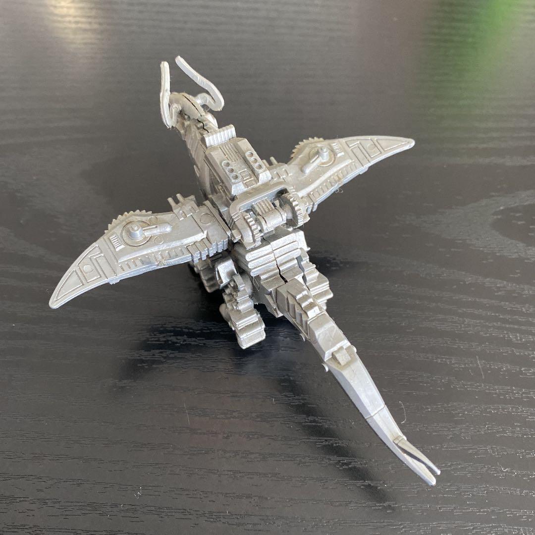 ギルベイダー手乗りサイズZOIDS