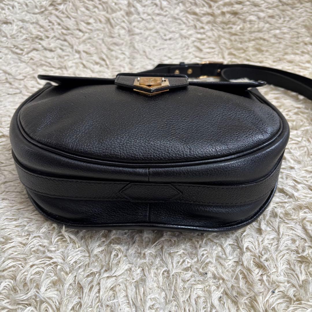 イヴサンローラン YSL ショルダーバッグ カサンドラ レザー 本革 ブラック