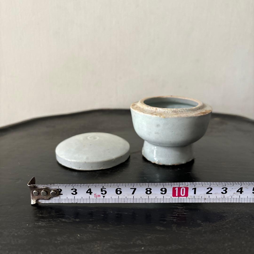 李朝白磁盒子　朝鮮古美術　合子 蓋物　古道具　アンティーク　骨董　韓国古民芸