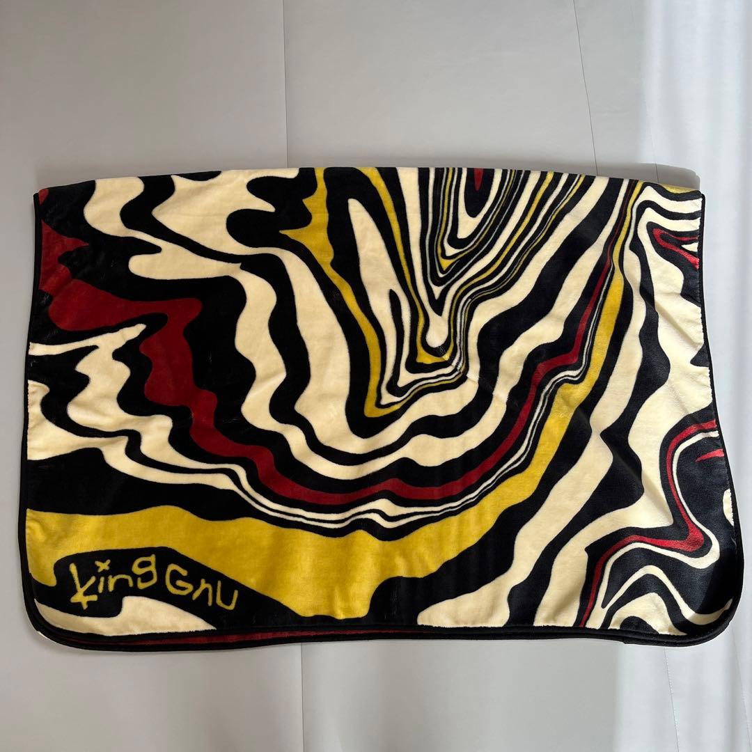 King Gnu キングヌー ブランケット - メルカリ