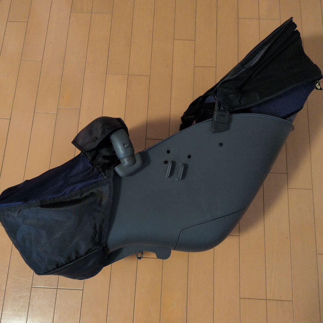 【純正】CombiギュットクルームEX前乗せチャイルドシート レインカバー付