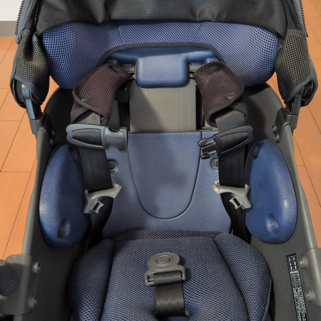 【純正】CombiギュットクルームEX前乗せチャイルドシート レインカバー付