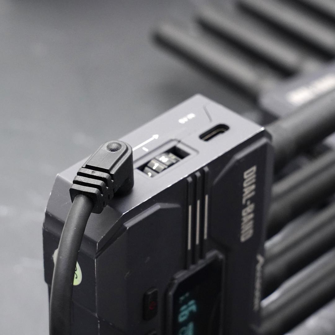 ★ Accsoon CINEVIEW HE デュアルバンド　★訳あり品