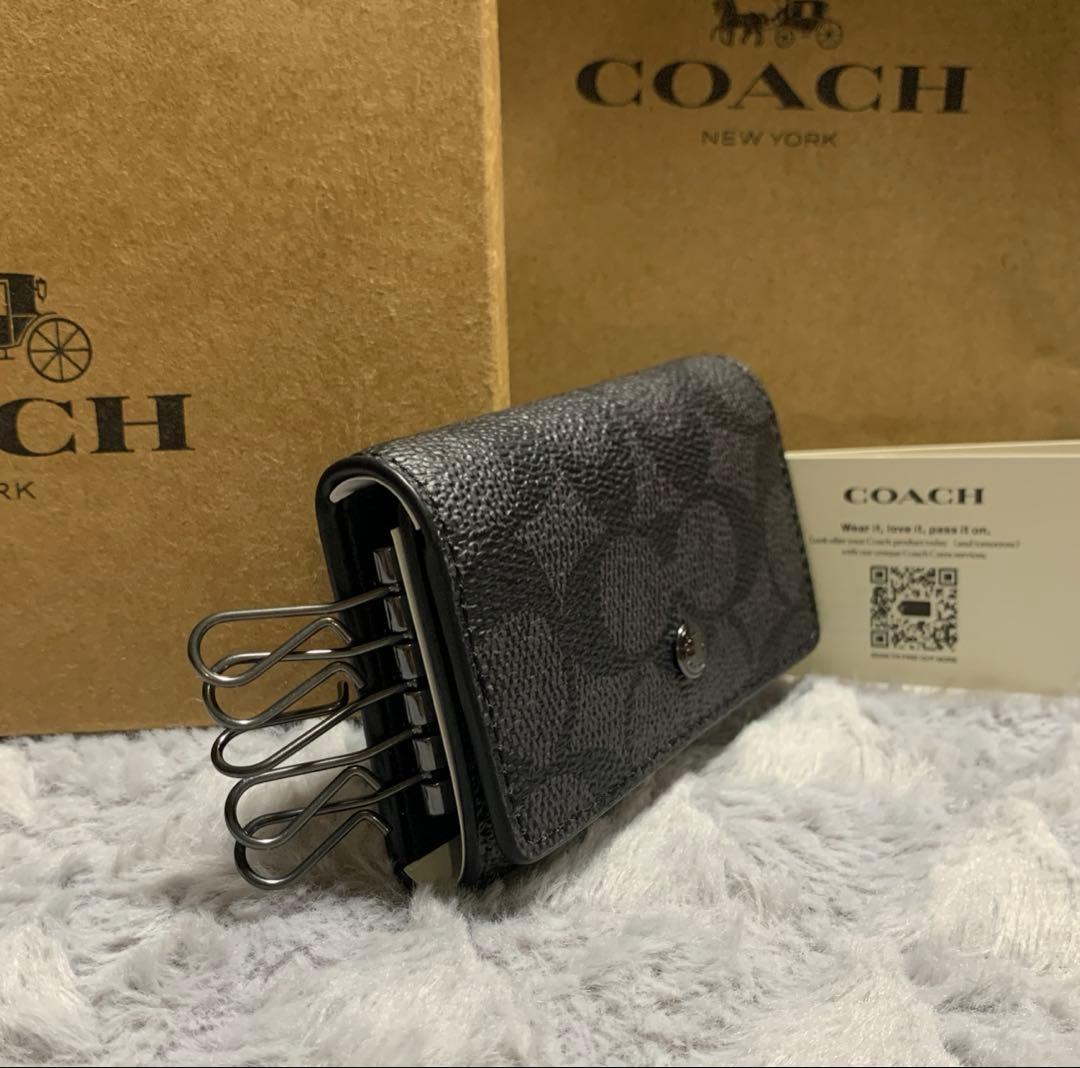 COACH ブラック シグネチャー レザー キーケース