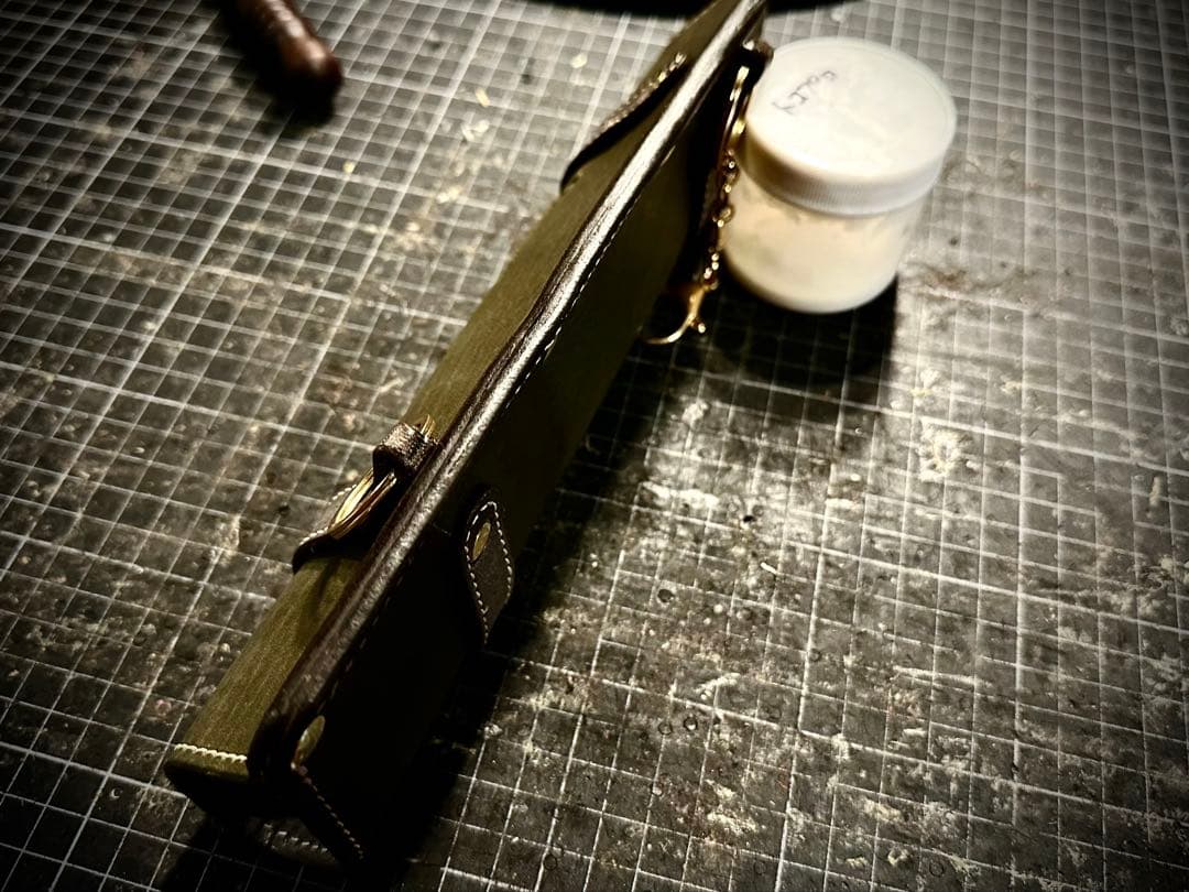 Pvt.Workshop 極 CL 本革 ハーフプレマケース