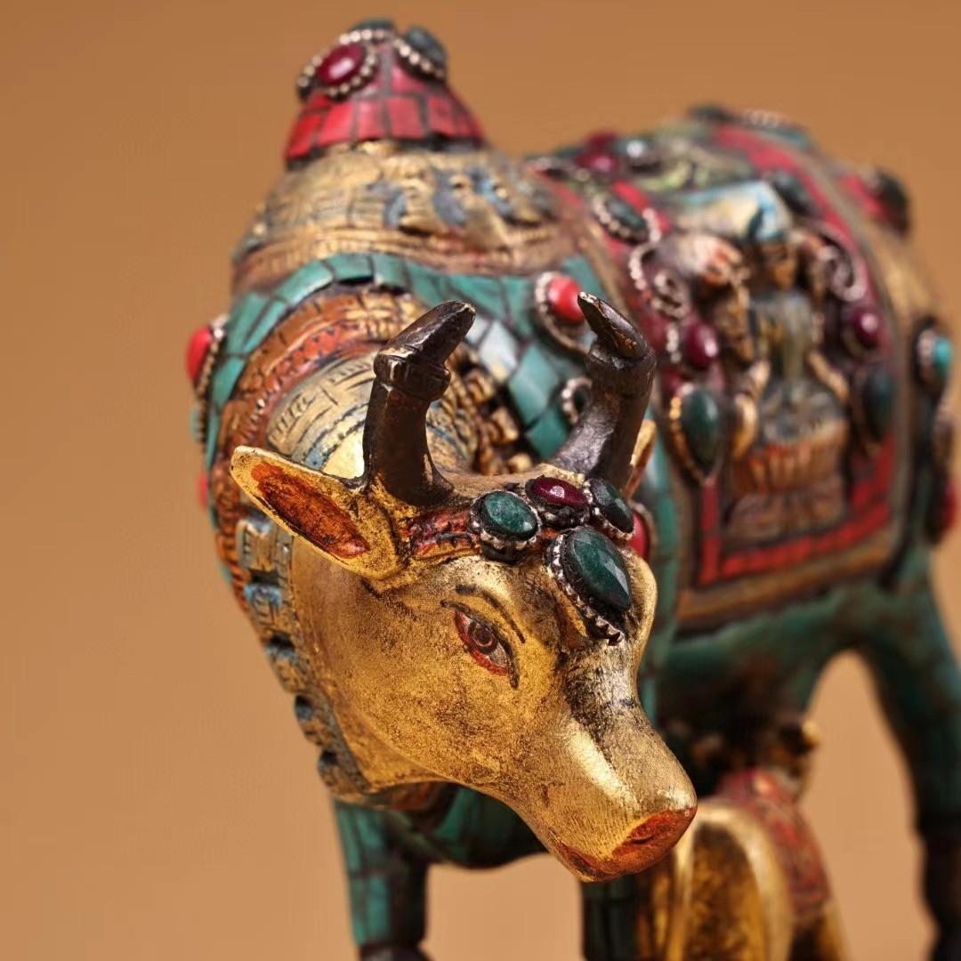 中国古美術・旧蔵チベット純銅親子牛の平安牛・純手作り・彩絵描金・置物・案頭・文房